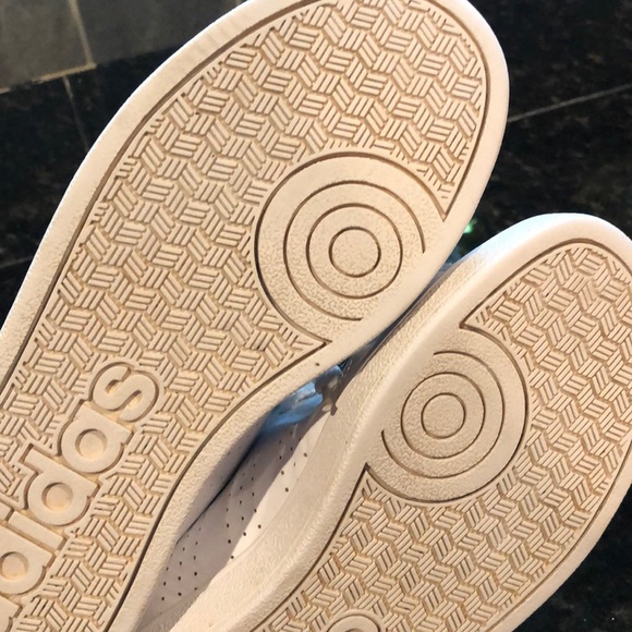 Adidas - Picture 3 of 5